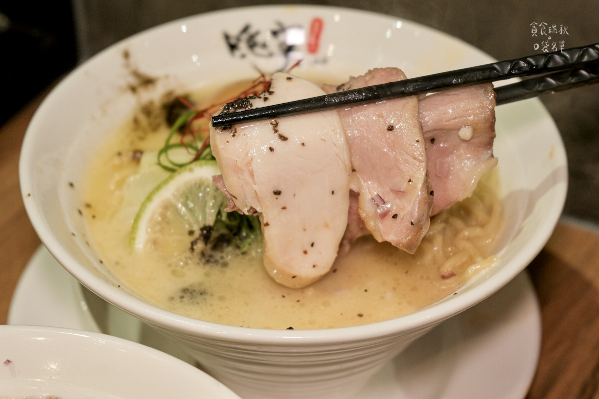 台中西屯｜台北人氣拉麵插旗台中！限定炭燒飛魚白湯拉麵鮮味滿滿｜隱家拉麵 台中精明店