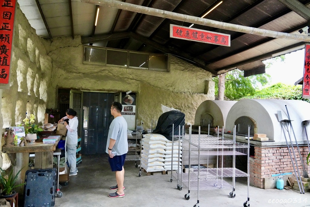 斗南老園丁窯烤麵包｜雲林田園秘境景點，落羽松土團屋裡的手作麵