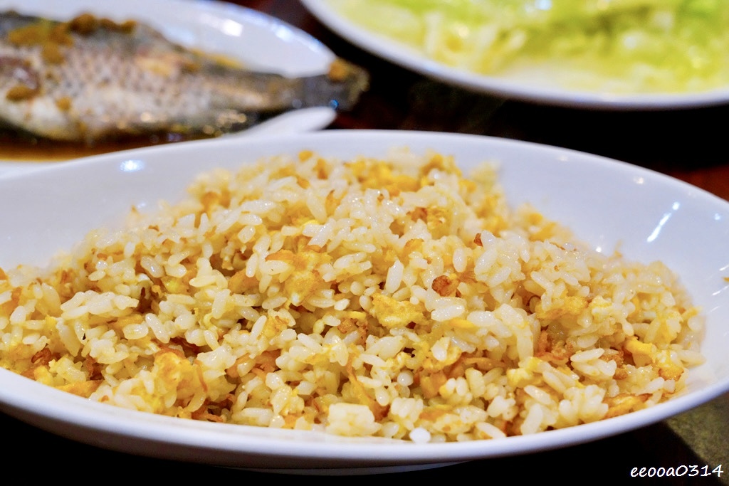 坪林在地美食推薦｜甲鼎茶莊古早味小吃，茶油入菜的家常好味道!