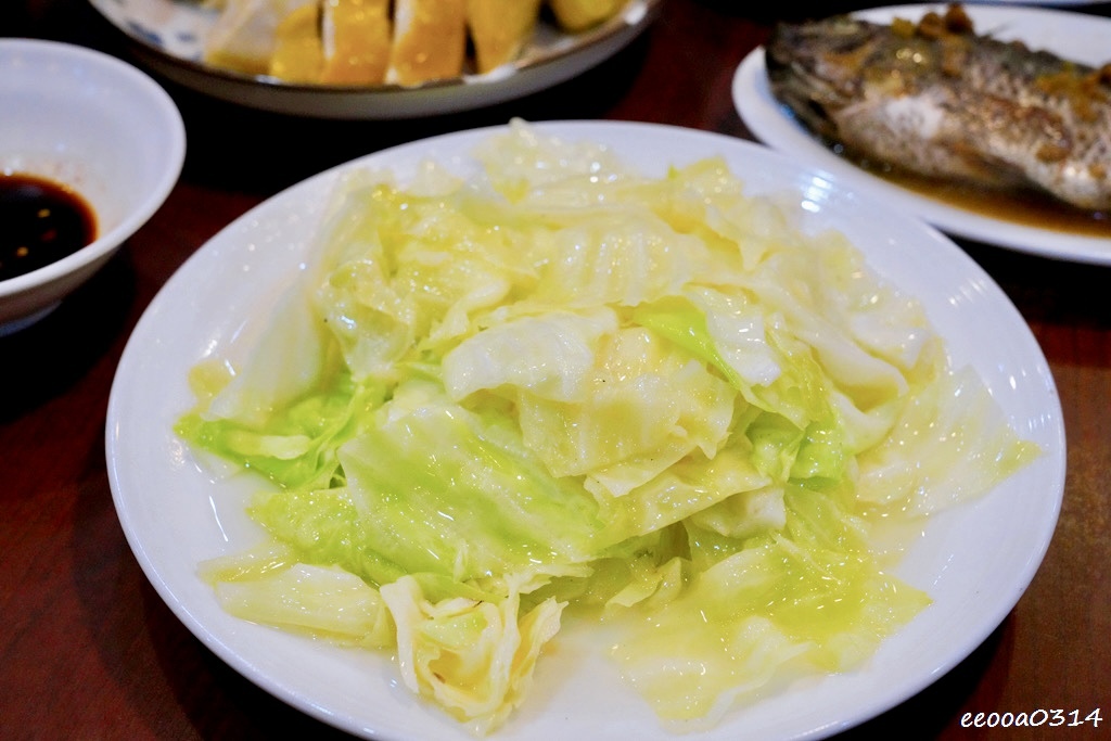 坪林在地美食推薦｜甲鼎茶莊古早味小吃，茶油入菜的家常好味道!