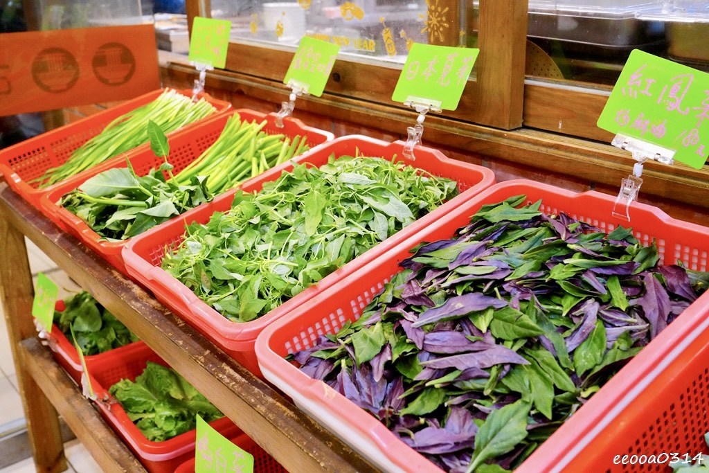 坪林在地美食推薦｜甲鼎茶莊古早味小吃，茶油入菜的家常好味道!