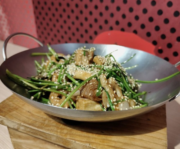 新竹光復本舖 乾鍋麻辣過癮 × 內用自助吧吃到飽 × 冰粉清