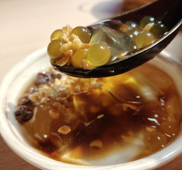 新竹光復本舖 乾鍋麻辣過癮 × 內用自助吧吃到飽 × 冰粉清