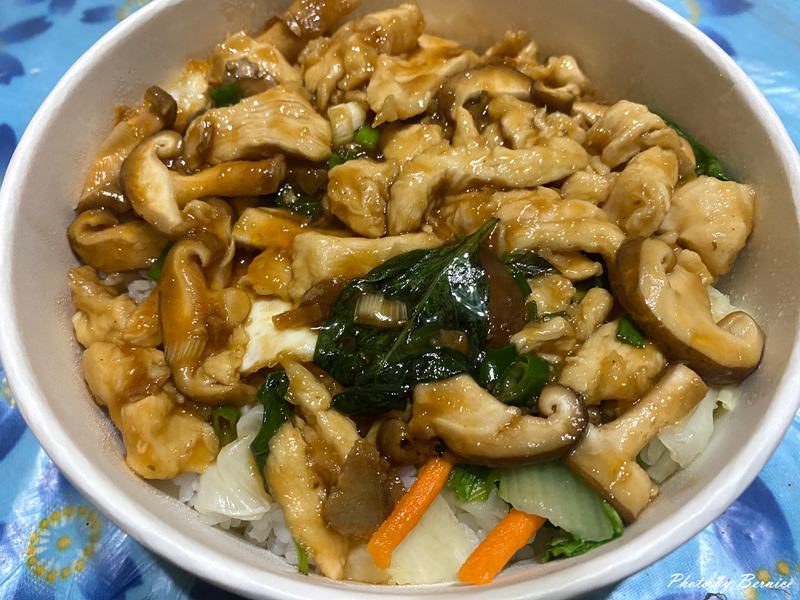 323熱炒蓋飯~熱炒主菜與便當碰撞出迷人好滋味 @Bernice的隨手筆記