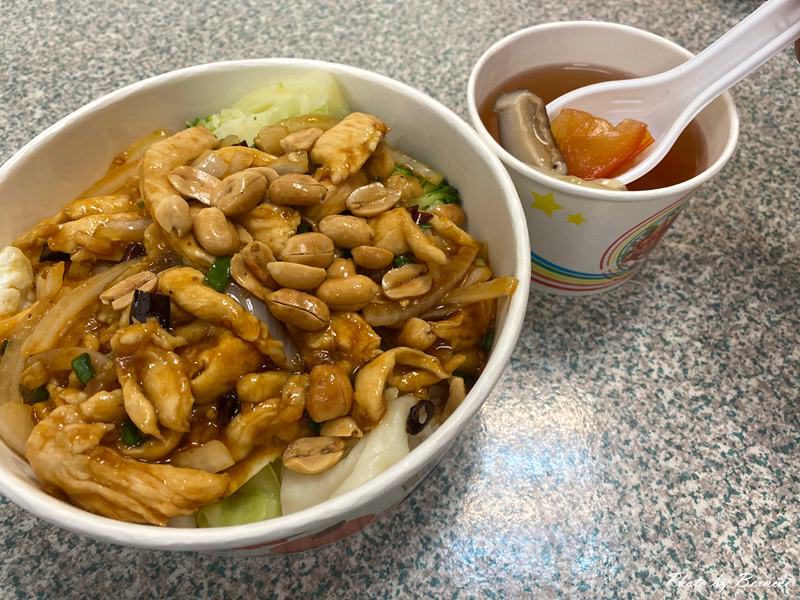 323熱炒蓋飯~熱炒主菜與便當碰撞出迷人好滋味 @Bernice的隨手筆記