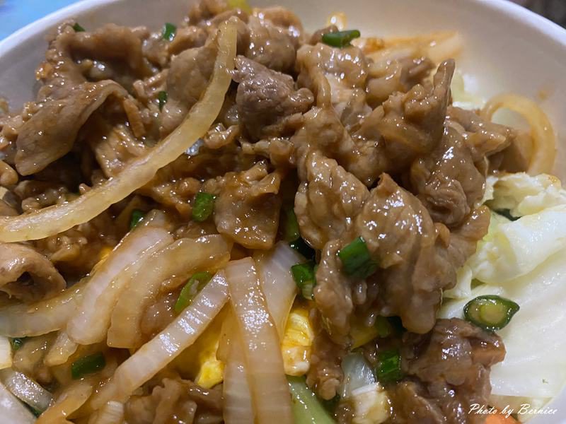 323熱炒蓋飯~熱炒主菜與便當碰撞出迷人好滋味 @Bernice的隨手筆記