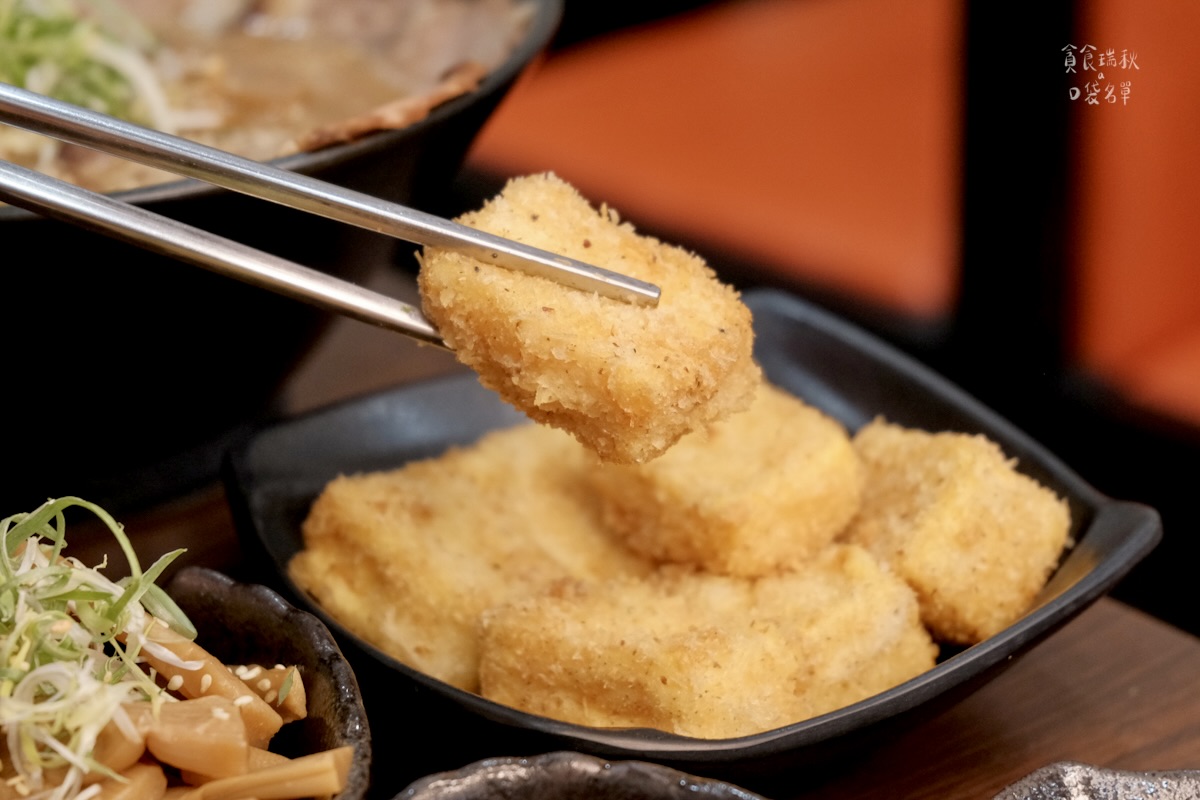 台中北屯|新店面登場!充滿職人精神的日式拉麵!超厚豬排咖哩飯超滿足|初霧拉麵