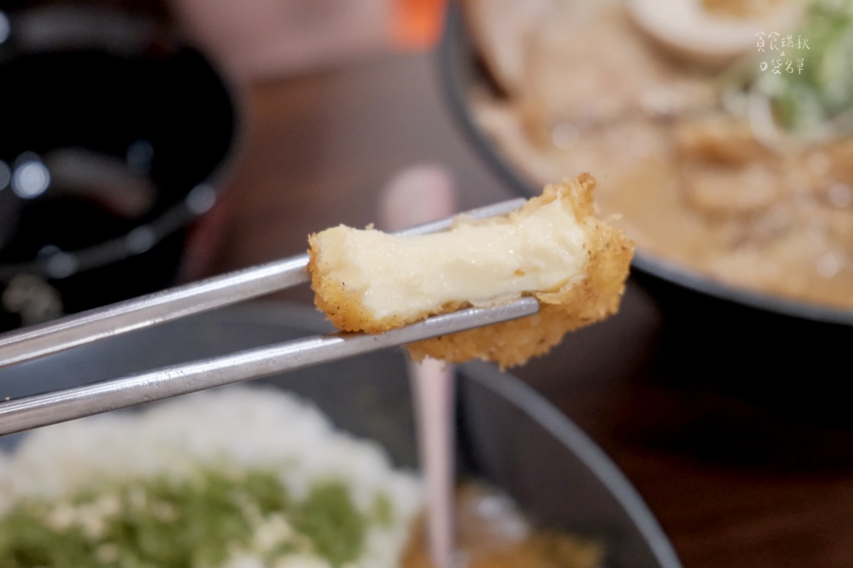 台中北屯|新店面登場!充滿職人精神的日式拉麵!超厚豬排咖哩飯超滿足|初霧拉麵