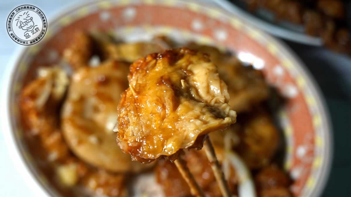 內湖737巷美食推薦！737炸烤之家獨門沙茶烤肉醬，在地人不想公開宵夜名單。