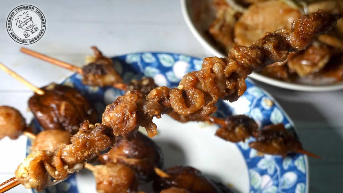 內湖737巷美食推薦！737炸烤之家獨門沙茶烤肉醬，在地人不想公開宵夜名單。