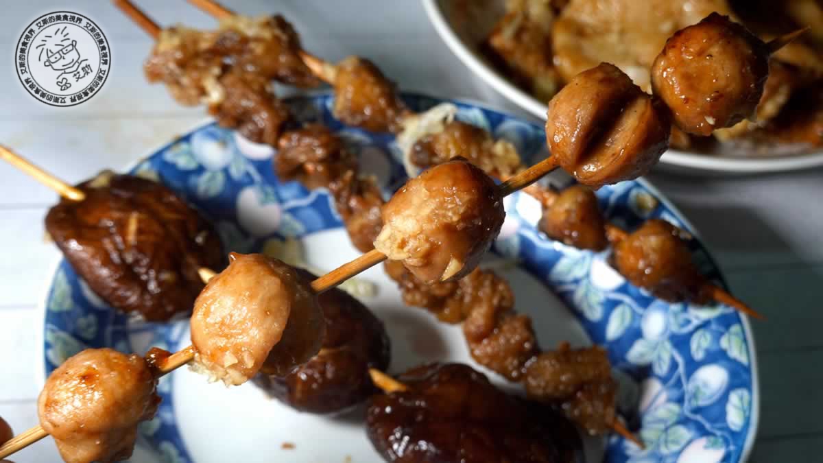 內湖737巷美食推薦！737炸烤之家獨門沙茶烤肉醬，在地人不想公開宵夜名單。