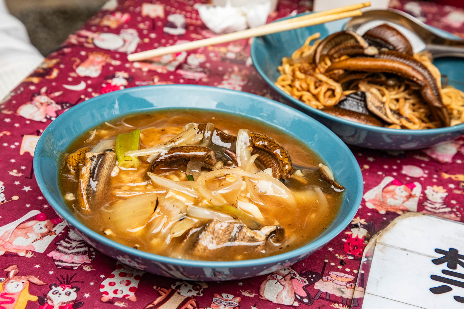 台南國華街美食推薦！福昇小食鱔魚意麵大火快炒，乾炒鱔魚意麵鍋氣十足。