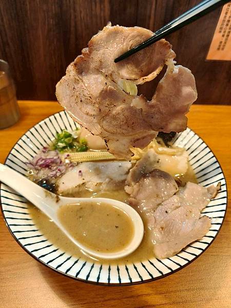 LINE_ALBUM_胡椒雞胸是蒜味拉麵_251002_36.jpg LINE_ALBUM_胡椒雞胸是蒜味拉麵_251002_36.jpg