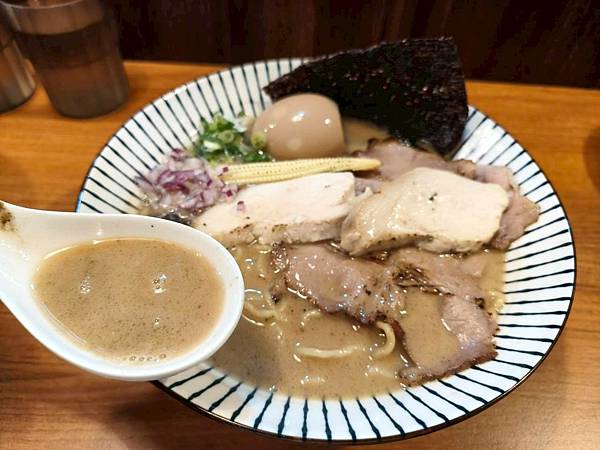 LINE_ALBUM_胡椒雞胸是蒜味拉麵_251002_32.jpg LINE_ALBUM_胡椒雞胸是蒜味拉麵_251002_32.jpg