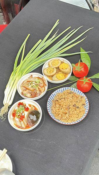 在地人激推！吃一口就回到辦桌現場，真材實料太驚喜！【新北市三