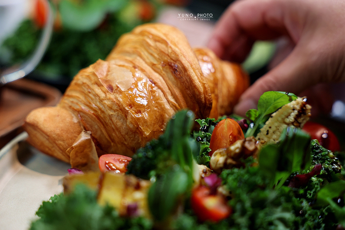 台中東區老宅咖啡廳入厝，重新定義早午餐、餐酒館文化與用餐體驗