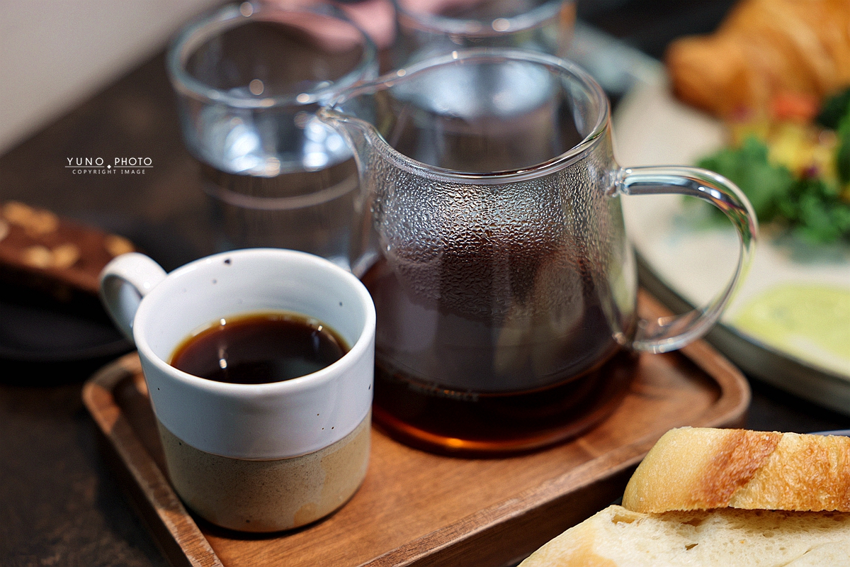 台中東區老宅咖啡廳入厝，重新定義早午餐、餐酒館文化與用餐體驗