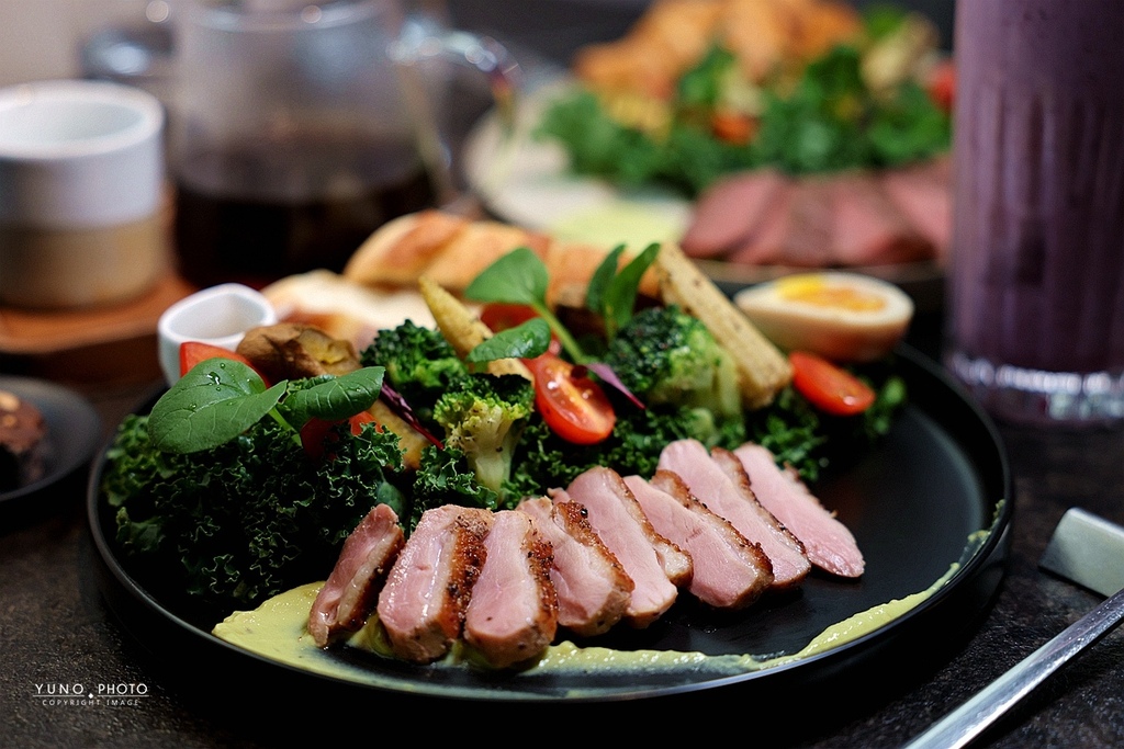 台中東區老宅咖啡廳入厝，重新定義早午餐、餐酒館文化與用餐體驗