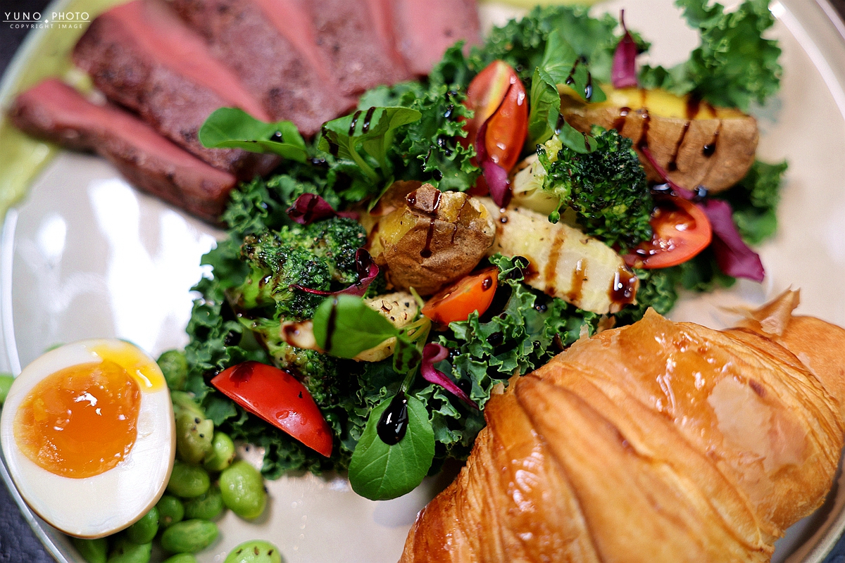 台中東區老宅咖啡廳入厝，重新定義早午餐、餐酒館文化與用餐體驗