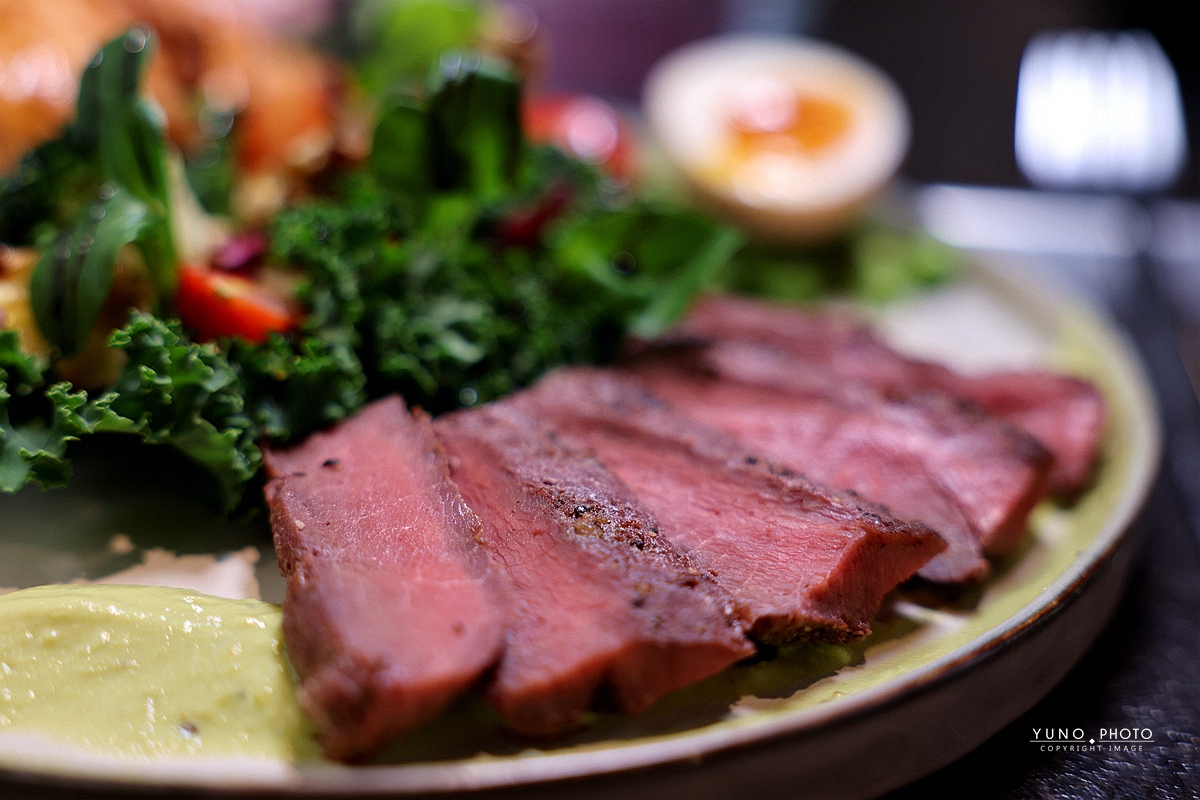 台中東區老宅咖啡廳入厝，重新定義早午餐、餐酒館文化與用餐體驗