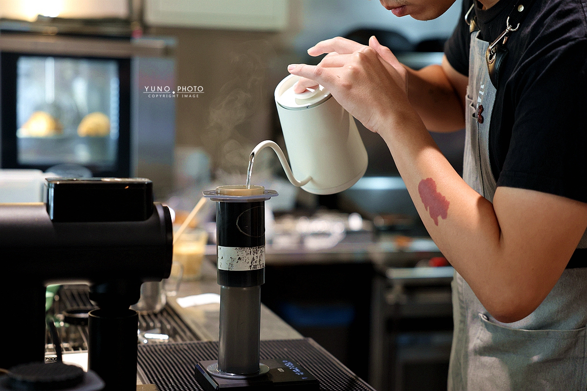 台中東區老宅咖啡廳入厝，重新定義早午餐、餐酒館文化與用餐體驗