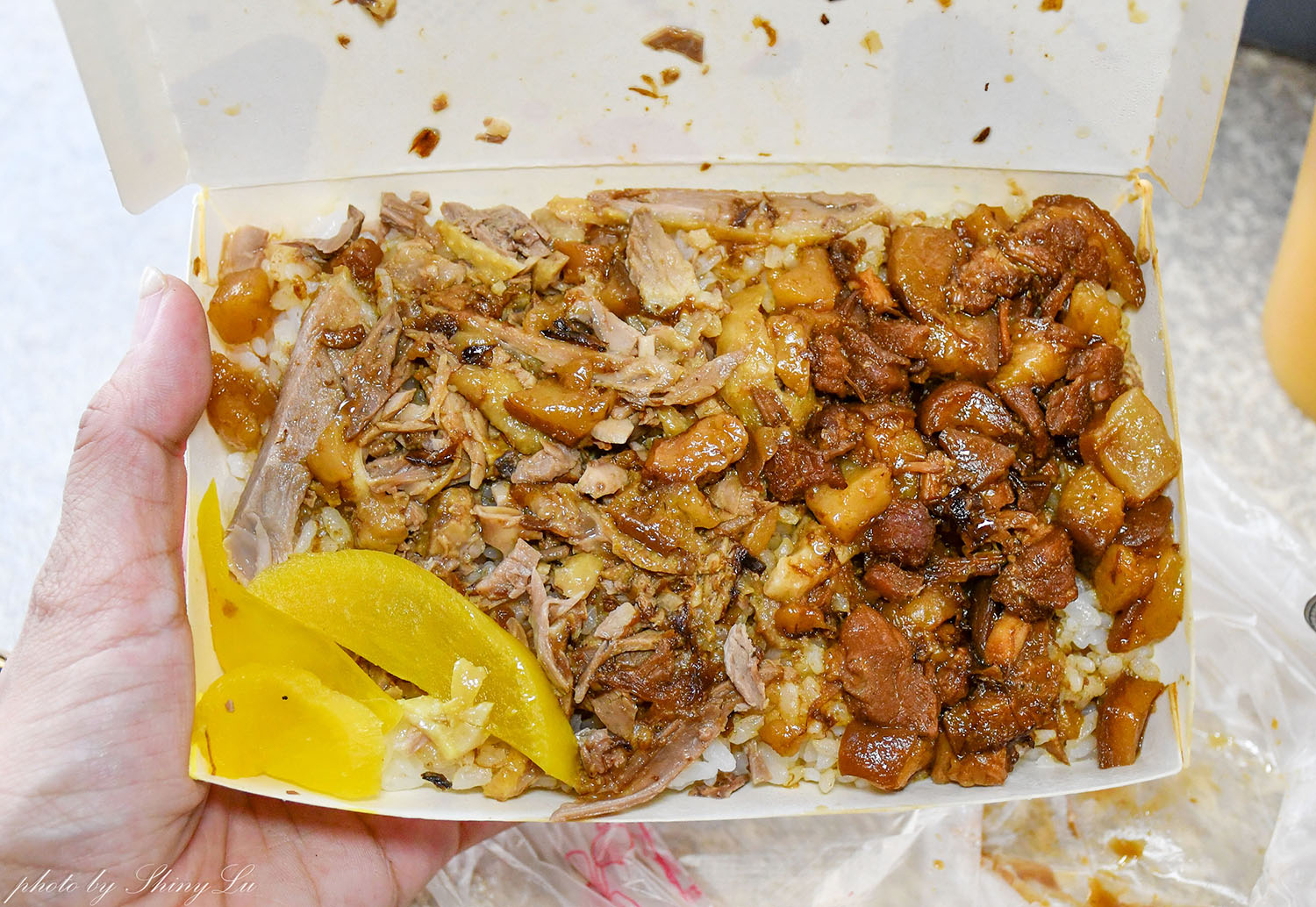 早上十點開始營業，只有外帶沒有內用