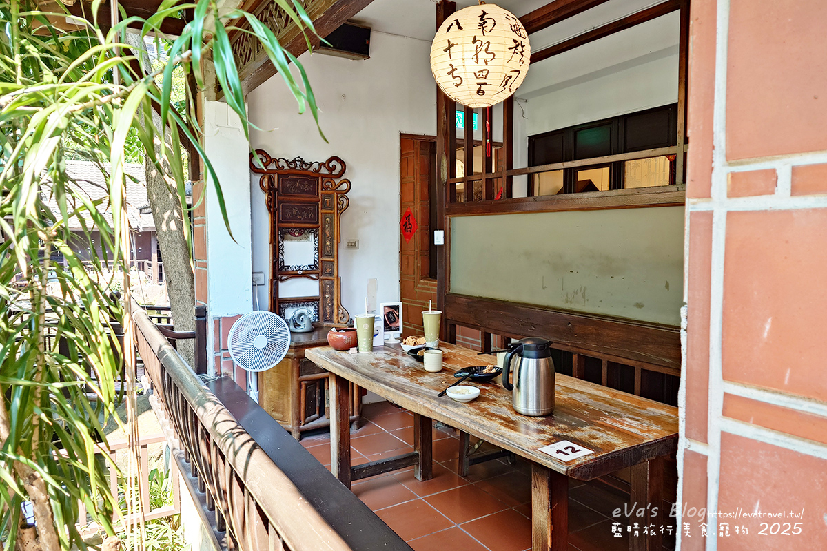 台中市【台中茶餐廳】耕讀園市政店｜古色古香江南建築，老字號茶餐廳品茶聚餐好去處。台中下午茶