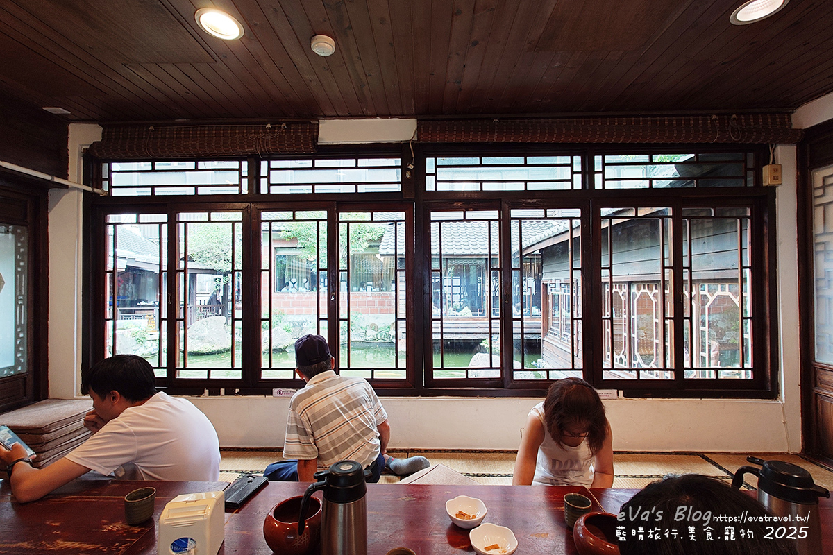 台中市【台中茶餐廳】耕讀園市政店｜古色古香江南建築，老字號茶餐廳品茶聚餐好去處。台中下午茶