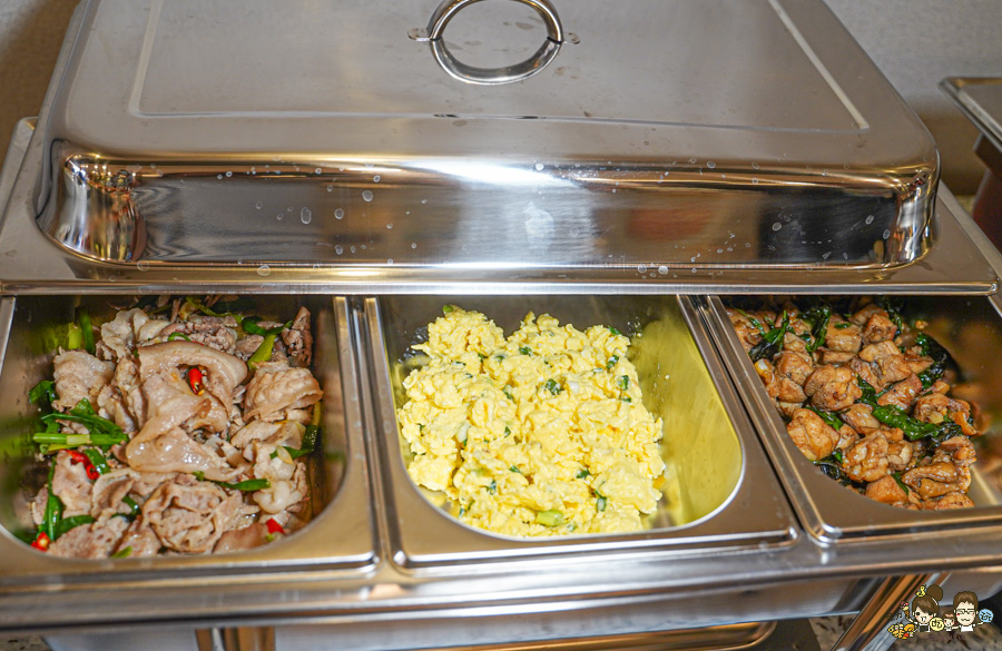 高雄最超值的得閒小聚 鍋來轉 鍋物湯品，旋轉鍋物 + 熟食熱炒 無限放題350元起 X 旋轉鍋物推薦 - 跟著尼力吃喝玩樂＆親子生活