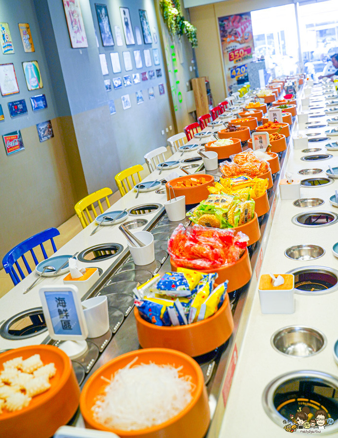 高雄最超值的得閒小聚 鍋來轉 鍋物湯品，旋轉鍋物 + 熟食熱炒 無限放題350元起 X 旋轉鍋物推薦 - 跟著尼力吃喝玩樂＆親子生活