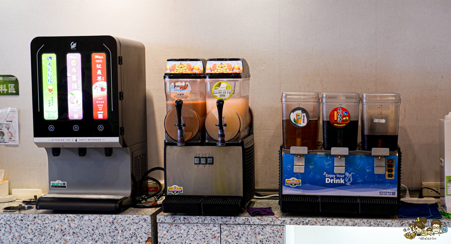 高雄最超值的得閒小聚 鍋來轉 鍋物湯品，旋轉鍋物 + 熟食熱炒 無限放題350元起 X 旋轉鍋物推薦 - 跟著尼力吃喝玩樂＆親子生活