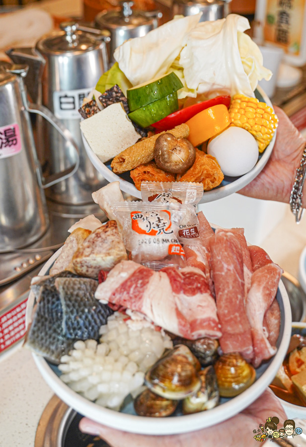 高雄最超值的得閒小聚 鍋來轉 鍋物湯品，旋轉鍋物 + 熟食熱炒 無限放題350元起 X 旋轉鍋物推薦 - 跟著尼力吃喝玩樂＆親子生活