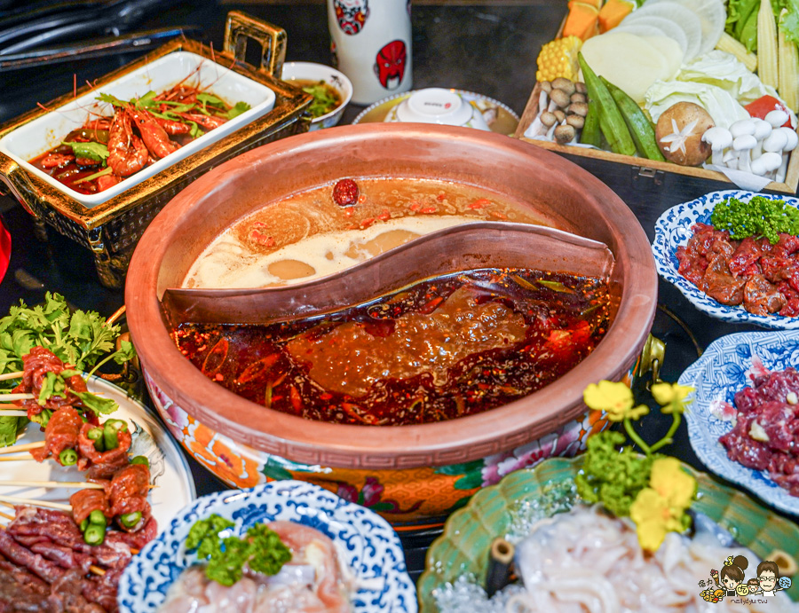 全台首間太古里成都串串麻辣鍋,道地成都風味、唐文化沈浸式空間體驗 X 穿越唐朝吃火鍋、麻辣與唐文化的交融 - 跟著尼力吃喝玩樂&親子生活