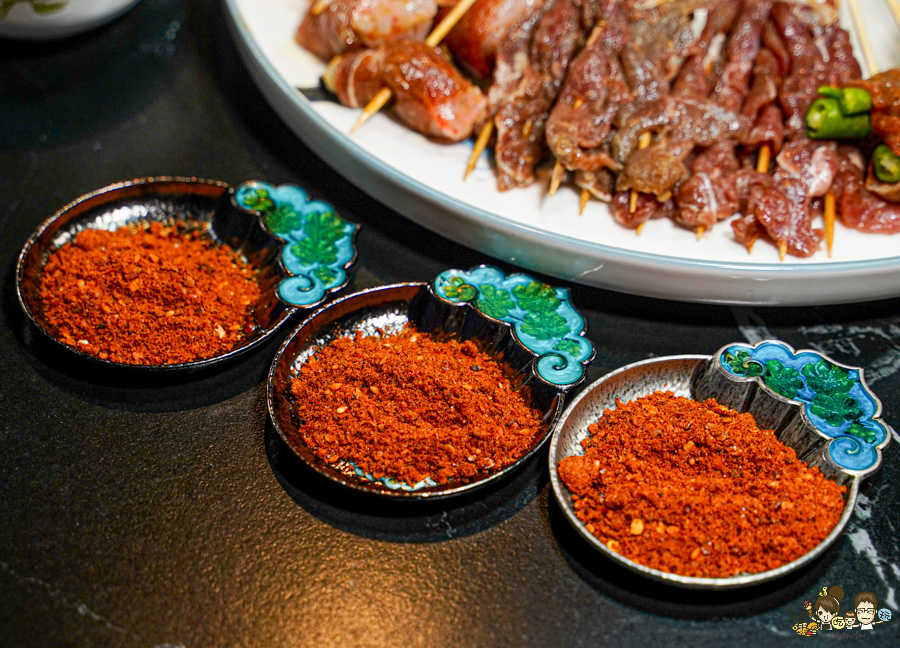 全台首間太古里成都串串麻辣鍋,道地成都風味、唐文化沈浸式空間體驗 X 穿越唐朝吃火鍋、麻辣與唐文化的交融 - 跟著尼力吃喝玩樂&親子生活