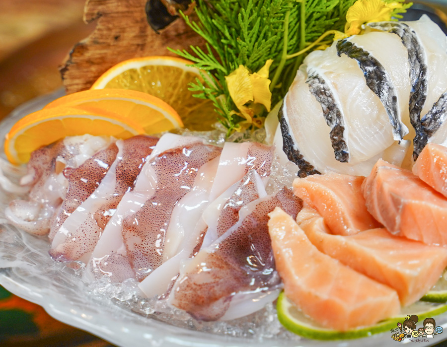 全台首間太古里成都串串麻辣鍋,道地成都風味、唐文化沈浸式空間體驗 X 穿越唐朝吃火鍋、麻辣與唐文化的交融 - 跟著尼力吃喝玩樂&親子生活