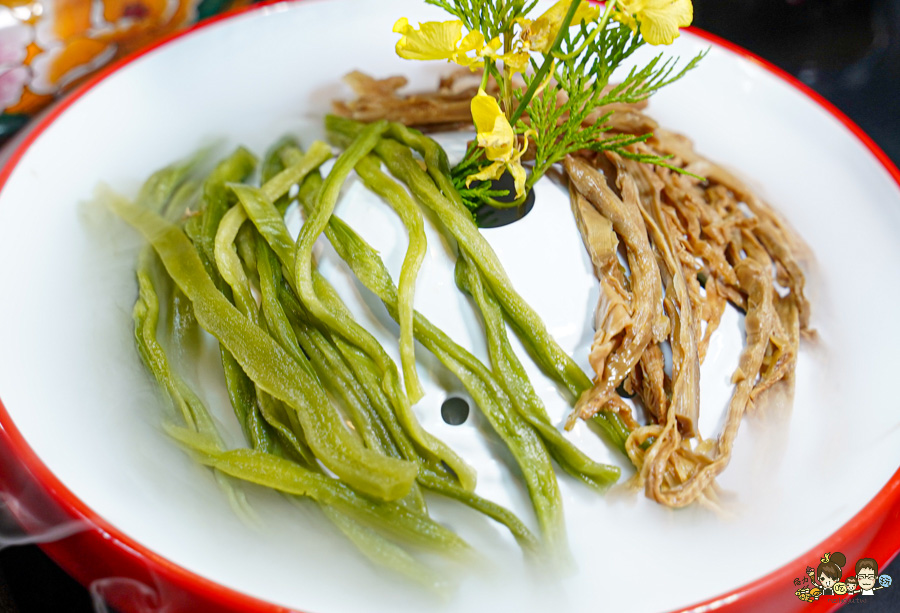 全台首間太古里成都串串麻辣鍋,道地成都風味、唐文化沈浸式空間體驗 X 穿越唐朝吃火鍋、麻辣與唐文化的交融 - 跟著尼力吃喝玩樂&親子生活