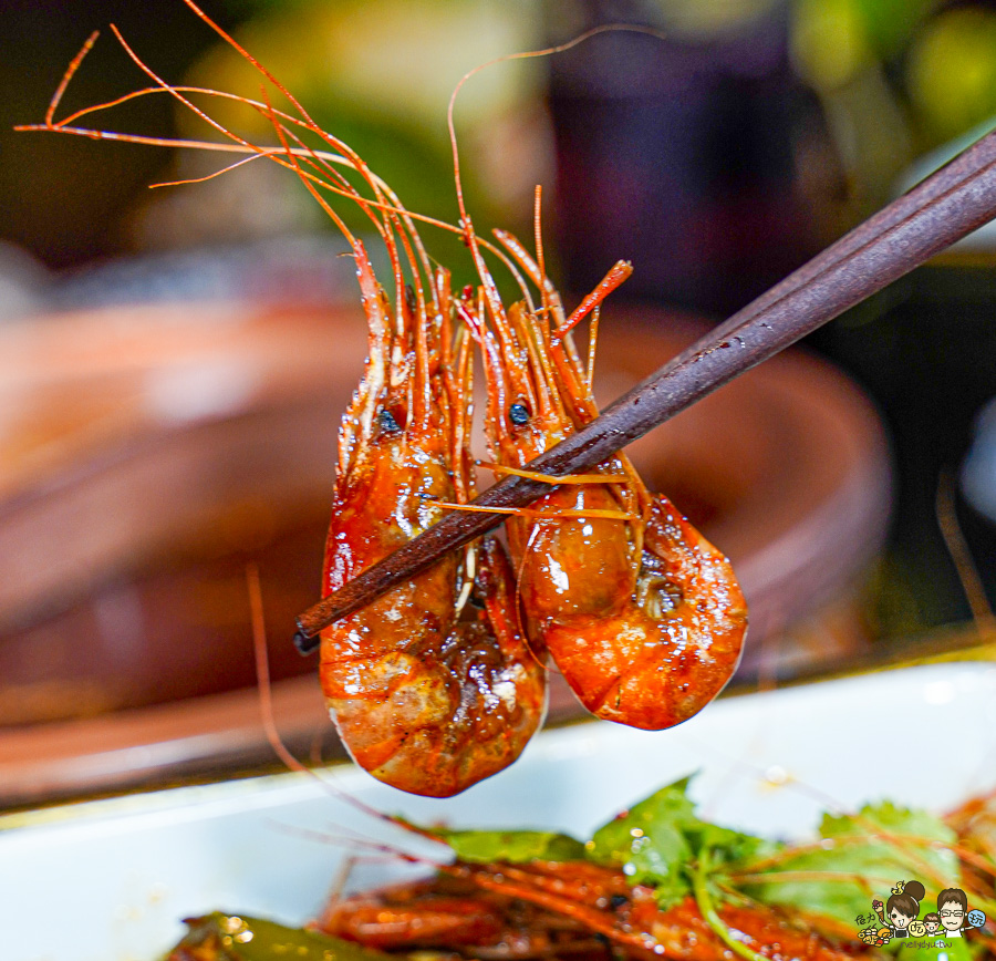 全台首間太古里成都串串麻辣鍋,道地成都風味、唐文化沈浸式空間體驗 X 穿越唐朝吃火鍋、麻辣與唐文化的交融 - 跟著尼力吃喝玩樂&親子生活