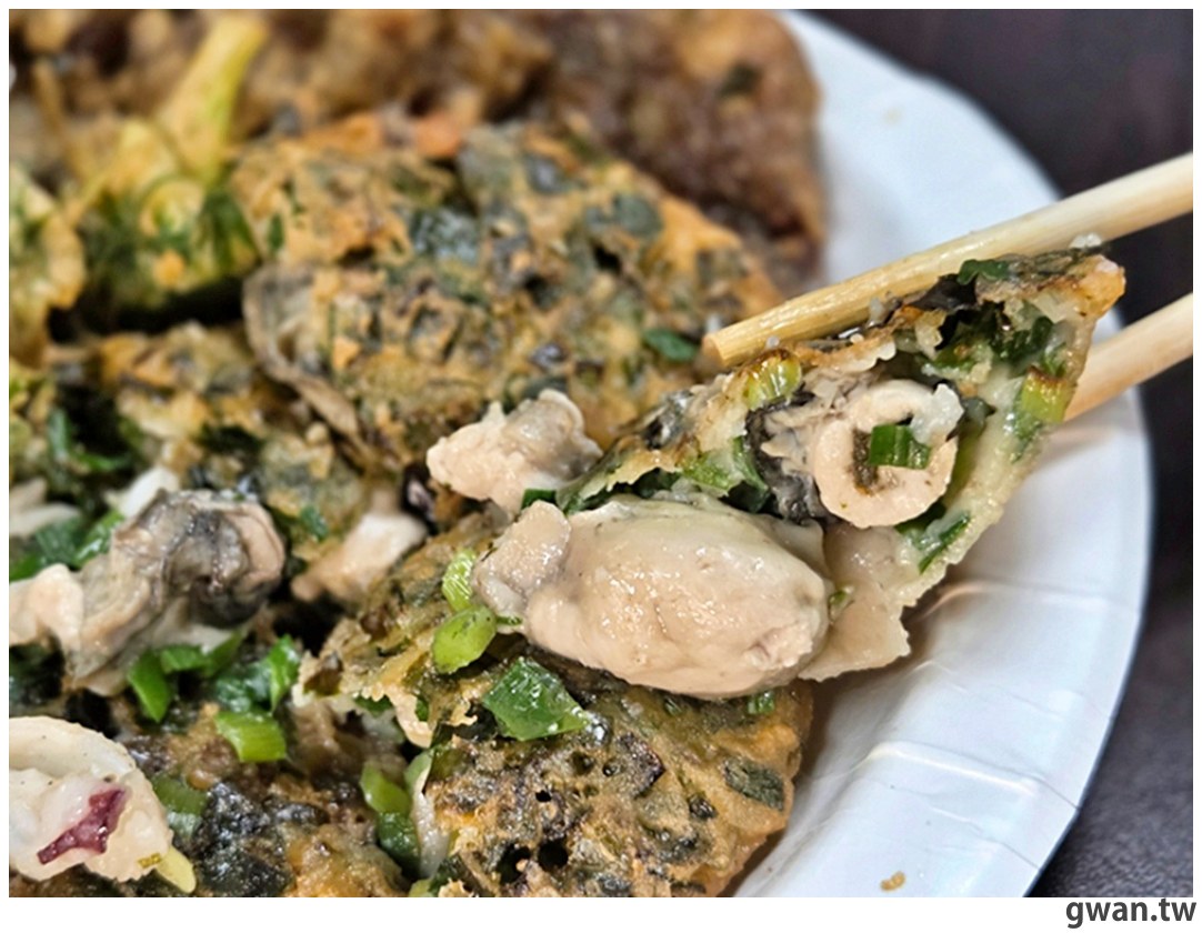 外觀超低調,腳踏車友的秘密基地,綜合生魚片每片不到10元~