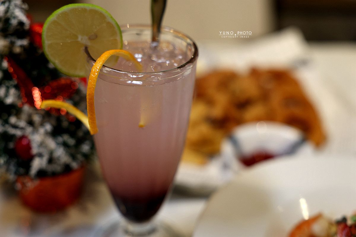 台中必吃義式料理餐廳！主打手剝鮮蝦與高品質慢熬醬汁的用餐體驗。