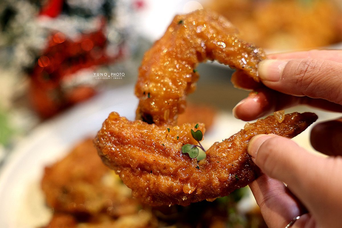 台中必吃義式料理餐廳！主打手剝鮮蝦與高品質慢熬醬汁的用餐體驗。