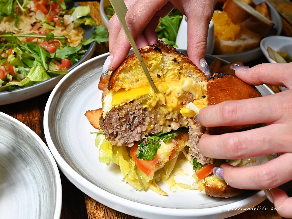 Proi Kitchen｜森林系澳式早午餐，餐點大份量，無服務費！台中少見早午餐飲料、咖啡無限暢飲～ - 糖糖's 享食生活