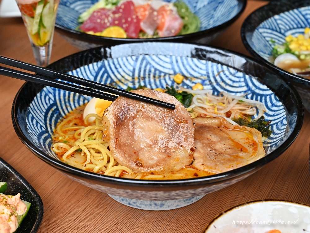 台中市大里區玥製麵所｜台中高CP值銅板拉麵，還有生魚片、丼飯、烏龍麵、沾麵等日式料理 - 糖糖's 享食生活