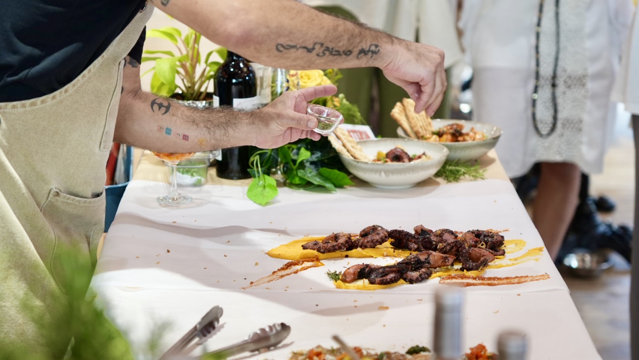 林口三井Outlet美食推薦！TOASTERiA Cafe新插旗，限定版義大利麵必點。