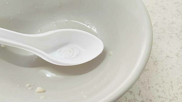 【台北美食】龍潭豆花｜公館必吃的豆花！帶有焦香味與豆花香