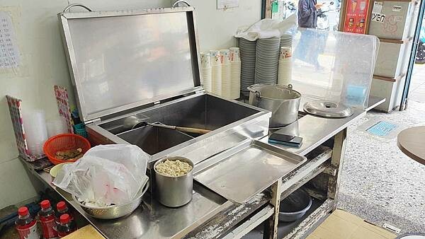 【台北美食】龍潭豆花｜公館必吃的豆花！帶有焦香味與豆花香