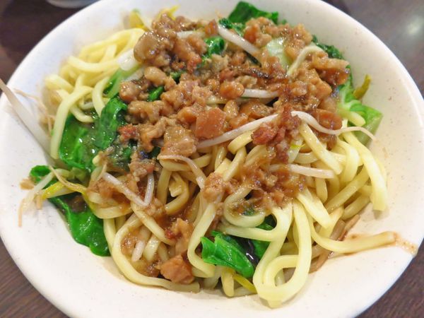 【台北美食】肥老闆羊肉羹-便宜又美味的羊肉羹