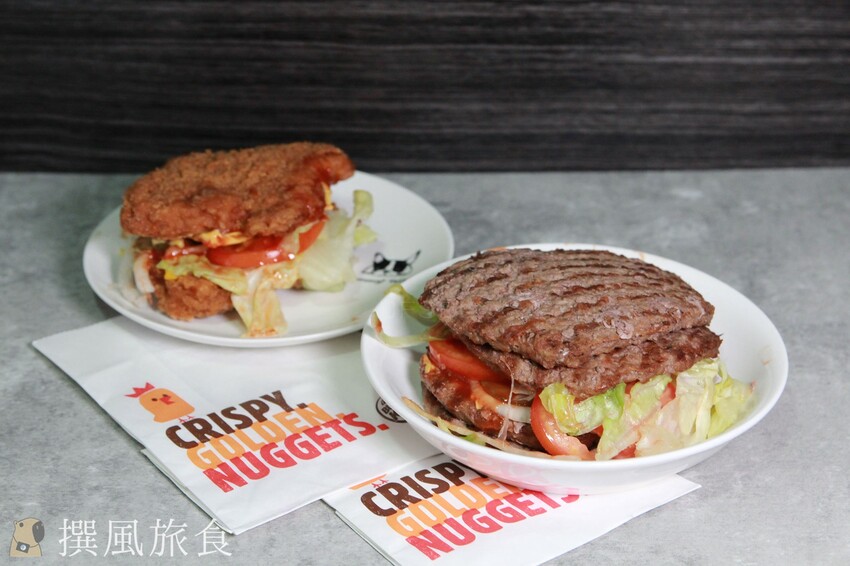 漢堡王「17.6盎司究極重磅」好吃嗎？中秋就是要吃肉！用肉排取代麵包的四層肉排漢堡超霸氣