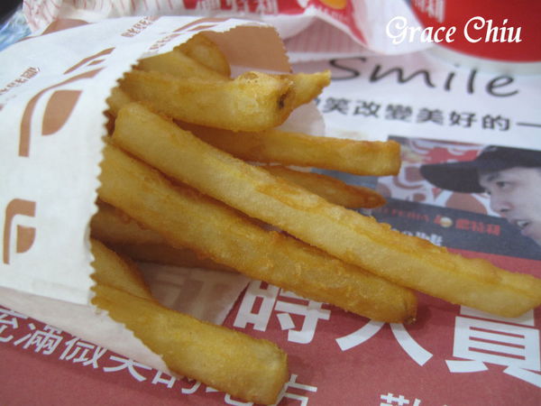 LOTTERIA 儂特利仁愛店 早期速食店