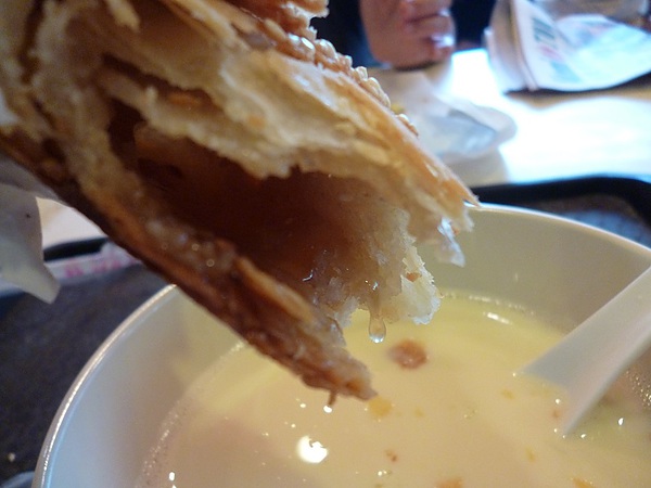 阜杭豆漿店：早起的鳥兒有燒餅吃--阜杭豆漿初体驗