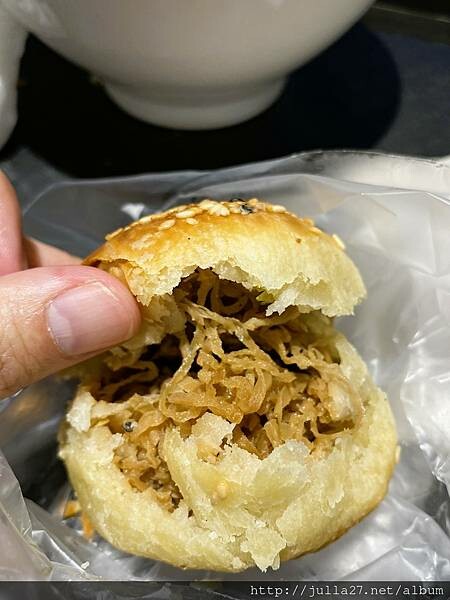 20221230_030018358_iOS-1